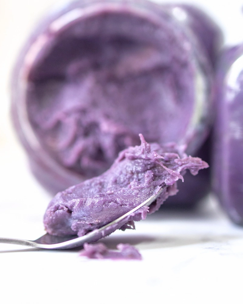 Iced ube latte